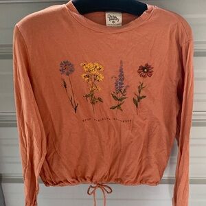 Dirtee Laundry Long Sleeve Cropped Tshirt with Tie at waistline | Size M